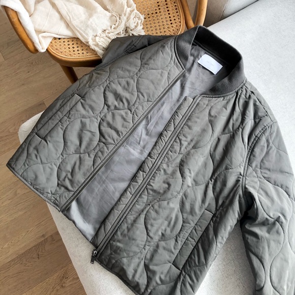 SOLD on Vinted OAK + FORT Quilted Bomber Jacket in Olive Green - Picture 5 of 11